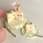 茶色うさぎ★クリスマスローズのケーキスタンド★