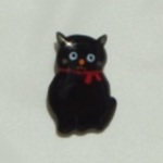 七宝ブローチ　黒猫