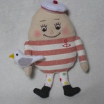 ハンプティ・ダンプティぬいぐるみブローチ（カモメ）