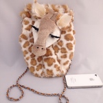 キリンのバッグ