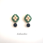 ビーズ刺繍モザイクダイヤピアス(グリーン)