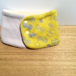 モアボアマフラー　ちょうちょ　beige×yellow×キルトニットbeige