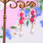 水中花プレートピアス（ピンク）