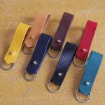 イタリア製オイルドレザーのキーホルダー