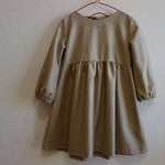 sale! ウール地のギャザーワンピース　　ベージュ　90cm