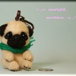 羊毛フェルト　犬　パグのチャーム