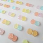 つやつやドロップポストピアス