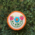お花の刺繍ブローチ✴︎80