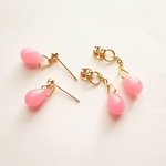 🍓送料込み🍓イチゴ🍓ミルク色～2way～ピアス(ピンク)