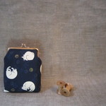 まる丸ねこ柄（紺）がま口／シガレットケース～ポーチにも