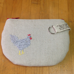 にわとり刺繍ポーチ