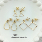 シンプル ゴールド キラキラピアス