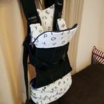 よだれカバー　首回りカバー　胸元カバー　収納カバー　ベビービョルンone用