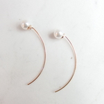 1ペア(2個入り)　パールフックピアス