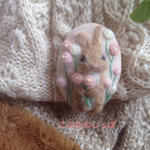 うさぎの気持ち🐰羊毛ブローチ