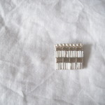 竹ビーズとパールのブローチ_#064_bamboo&pearl brooch