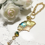 ＜レジン作品＞和鈴付き扇のバッグチャーム