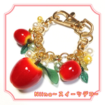 ジャラジャラ☆りんごのバッグチャーム