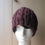 ゆったり被れるアラン模様の帽子