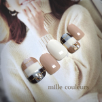 大人可愛いミルキーカラーのチェック柄ネイル♡