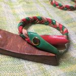 イタリアンカラーの三つ編みブレスレット