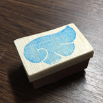 翼のはんこa little bit bigger