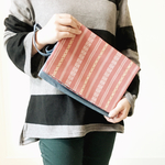 クラッチバッグ