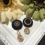 スエード調✴︎くるみぼたんピアス✴︎ネイビー