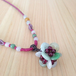 6面 翡翠のお花のネックレス（ローズレッド×グレー）