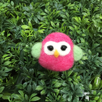 カラフルふくろうブローチ☆ピンク×ミントグリーン