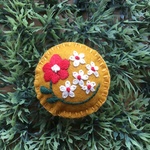 お花の刺繍ブローチ✴︎92