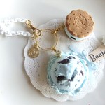 アイスサンド＆チョコミントアイスのバックチャーム