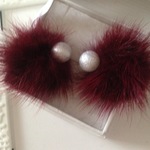 ミンクファーとコットンパールのピアス[dark red]