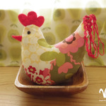 ふわふわにわとり　大花柄