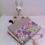 【再入荷】リバティ　マーガレットアニー（ピンク) 　文庫本用ブックカバー