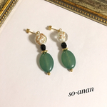 ガラスボールとオパールグリーンのピアスorイヤリング