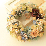 春を呼ぶドライ紫陽花リース