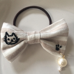 リボンヘアゴムねこちゃん刺繍