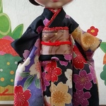 リカちゃん、ブライスちゃん総裏付き本振袖　黒桜