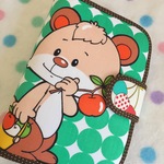 昭和レトロ＊りんごくま(?)のA6ノート用カバー