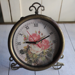 シャビーシックな壁掛け時計(薔薇)