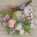 ◇1419　『yukochan様　ご売約品』🌸青い小鳥と桜のリース🐤（中サイズ・約１７㎝）※１点物
