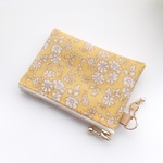 【再販】LIBERTY  リバティ　Capel　カスタード　ビニコの中布・仕切りポケット付きminiポーチ　◇◆コインケース・キーケースにも♪