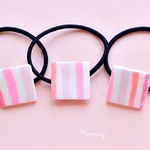 pink色のストライプヘアゴム
