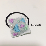 北欧風の刺繍ヘアゴム