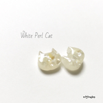 ホワイトパールキャット(ピアス/イヤリング)