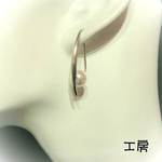 再々販!!  ホワイトパールのデザインピアス
