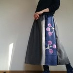 小枝にバレンタインピンクの実り恋待ちウールロングスカートウエストゴム