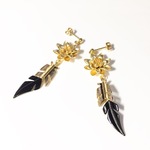 【再販1】花×羽根の大人ピアス