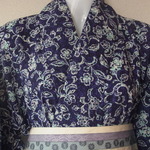 ＳＡＬＥ　大人浴衣・紫・花唐草風